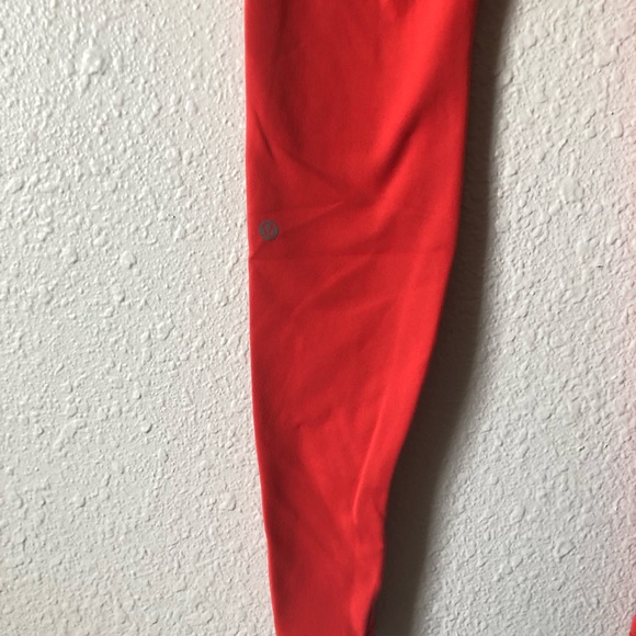 Lululemon Wunder Under TALL - Picture 10 of 10